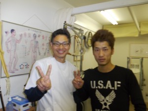 門真野球腰痛テーピング
